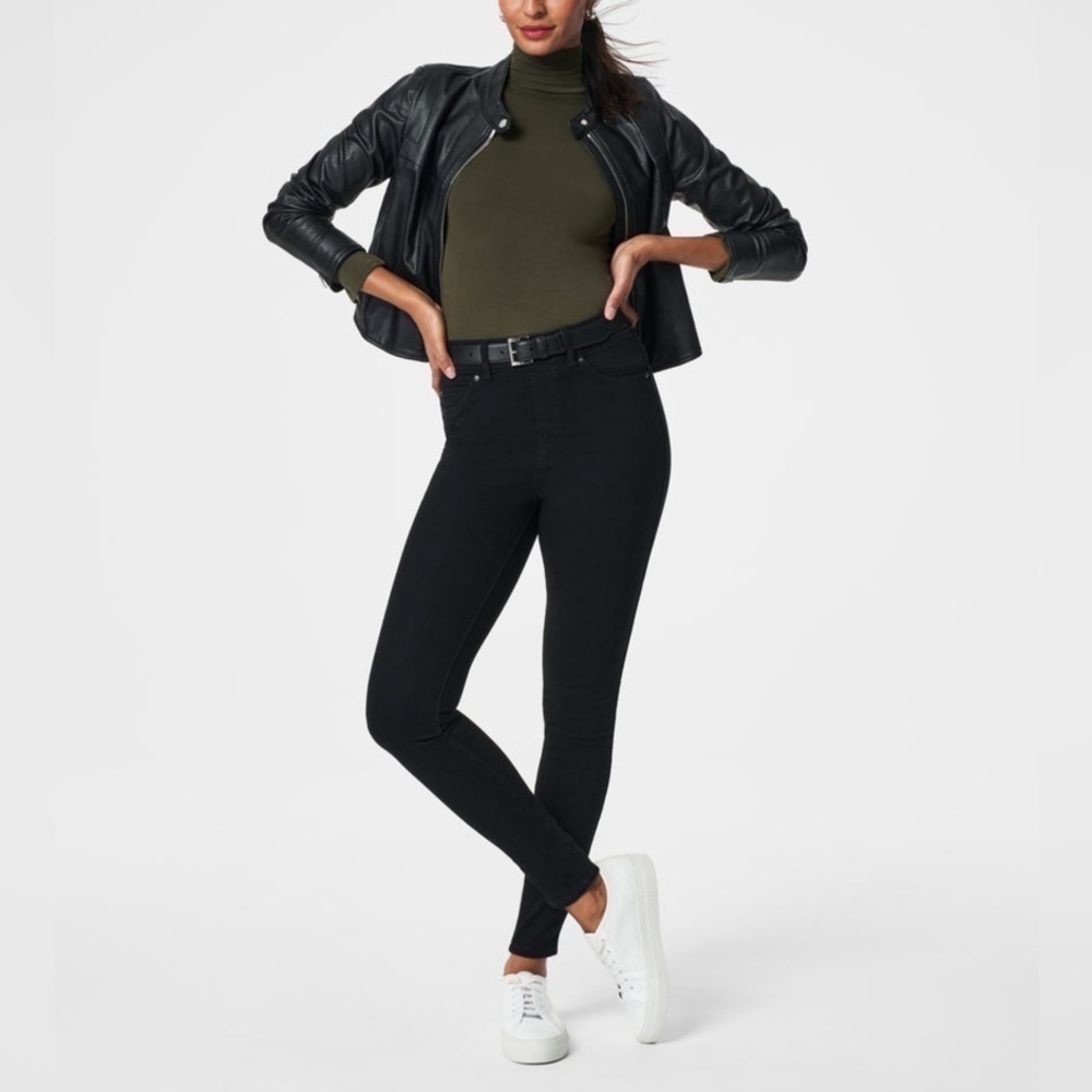 SPANX Black Ankle High Rise Stretch Jeans - Picture 2 of 12